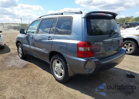 2006 Toyota Highlander Limited V6 from USA, damaged, VIN JTEEP21A060167161